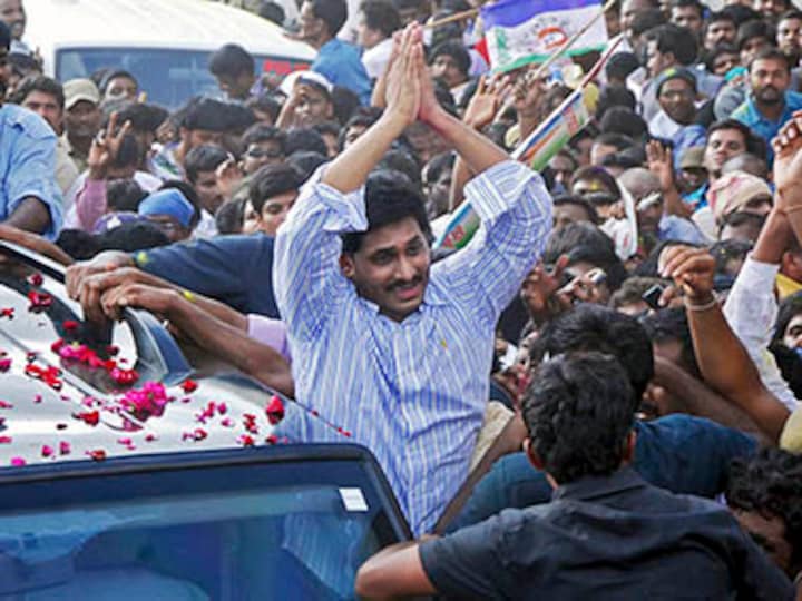 YSR Congress says five of its MPs will resign from Lok Sabha tomorrow over special category status to Andhra Pradesh