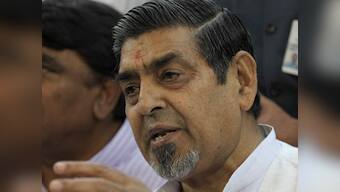Jagdish Tytler told to leave Congress' hunger strike at Delhi's Rajghat; Rahul Gandhi expected to arrive soon