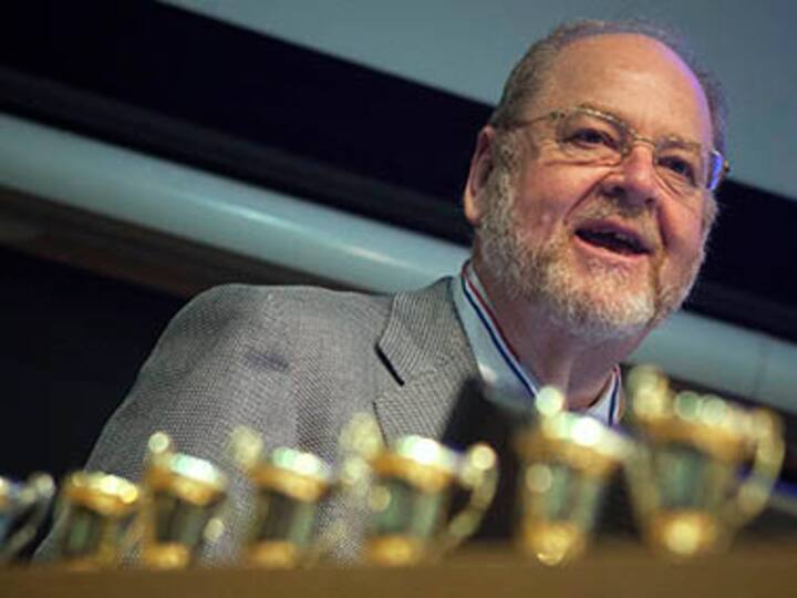 Nobel winner: Great scientists fail 99%, unlucky ones fail 99.9% times 