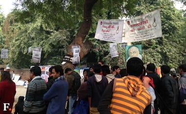 Images: People protest at Jantar Mantar one year after Delhi gangrape