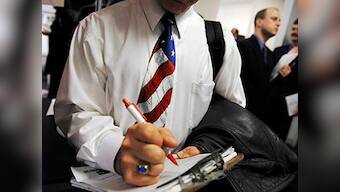 US unemployment rate hits 5-year low, down to 7% in Nov