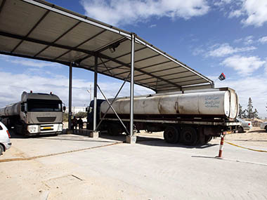 Libya spends foreign reserves to offset oil losses Libya spends foreign reserves to offset oil losses