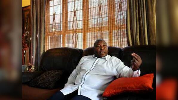 Sign language interpreter at Mandela's funeral has faced murder charge