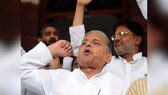 Lokpal Bill: Congress gets SP on board, but may need to wait a day