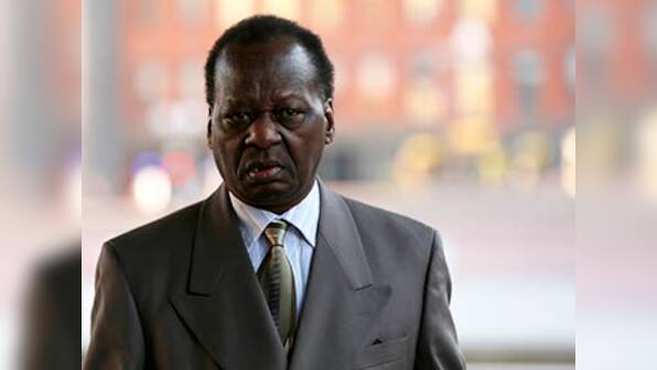 Obama's Kenyan-born uncle gets US green card