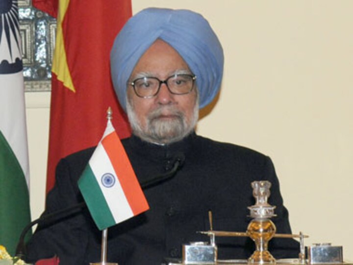 PM holds public darbar at residence PM holds public darbar at residence
