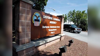 Despite warnings, Pentagon kept ties to controversial helicopter firms