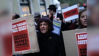 Can Portugal survive without financial support or is it another Greece?