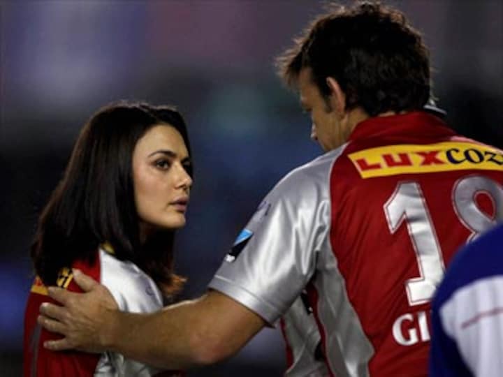 Court fines Preity Zinta for seeking adjournment