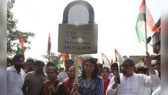 Photos: Priya Dutt protests BMC's inefficiencies during rally in Mumbai