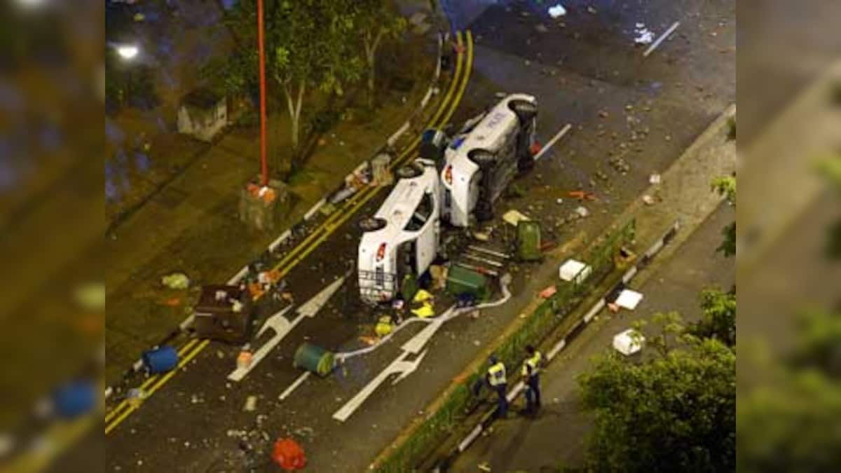 Riot in Singapore's Little India: 24 Indians face rioting charges ...