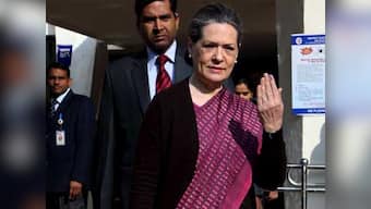 Delhi elections: Sonia votes, hopes for fourth term for Dikshit