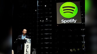 Spotify rolls out free music service to mobile devices