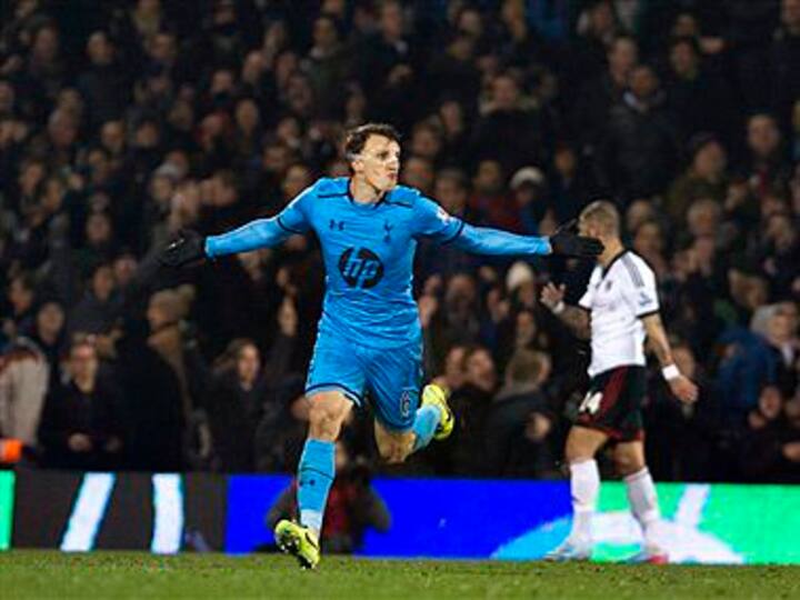 Spurs snatch win at Fulham to ease pressure on Villas-Boas Spurs snatch win at Fulham to ease pressure on Villas-Boas