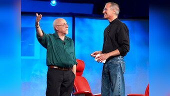 Influential tech critic Walt Mossberg writes last column for WSJ