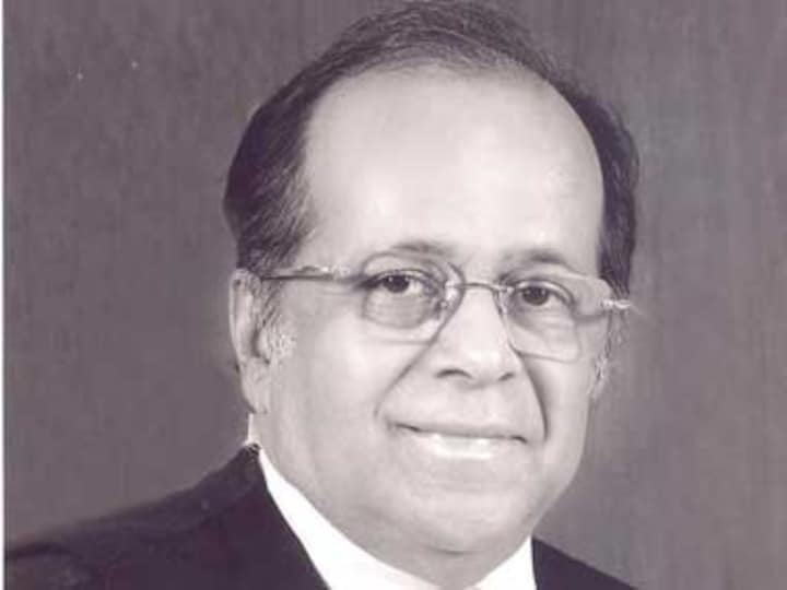 Justice Ganguly still in denial, refuses to quit as WBHRC chief
