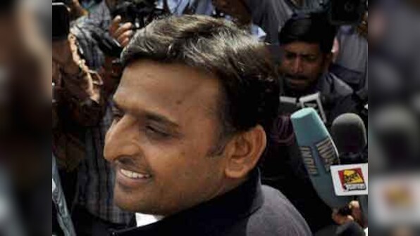 Akhilesh attacks Congress, says onus on SP to tackle communal forces