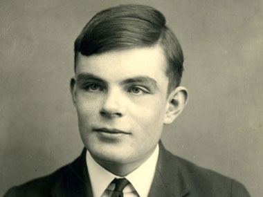 British royalty wakes up 50 years too late, pardons Alan Turing for being gay British royalty wakes up 50 years too late, pardons Alan Turing for being gay
