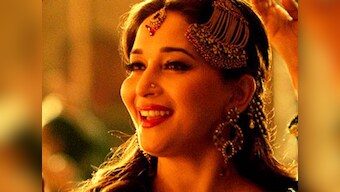 Watch: Madhuri's graceful moves in Humari Atariya Pe from Dedh Ishqiya 