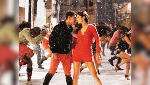 Dhoom:3 strikes gold at box office, heading towards Rs 300 cr mark 