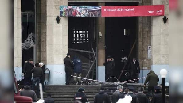 Woman suicide bomber kills at least 14 at Russian station