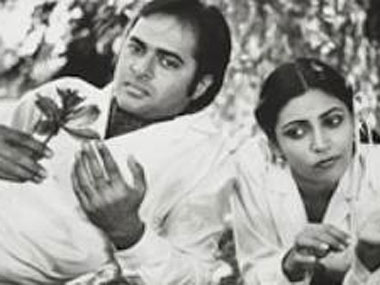 'In a state of shock': Bollywood mourns the loss of Farooque Sheikh 'In a state of shock': Bollywood mourns the loss of Farooque Sheikh