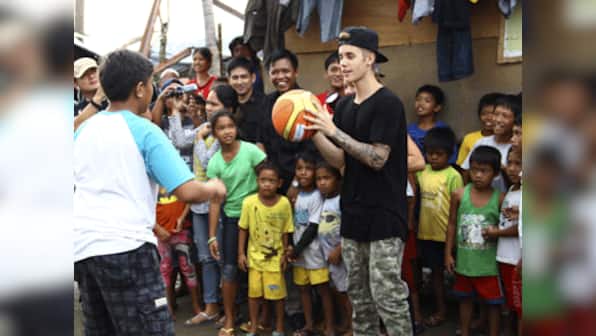 Justin Bieber meets Typhoon Haiyan victims in Philippines