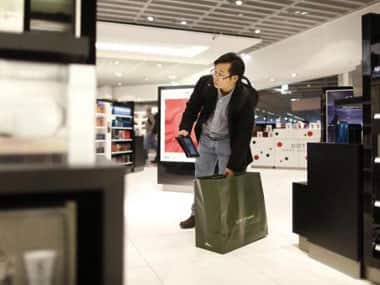 Revenues from travel retail, which also includes sales on airplanes, rose 9.4 percent in 2012 to 55.8 billion euros ($76.6 billion), according to a market study by Generation Research. 