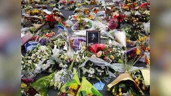 South Africans hold day of prayer for Mandela