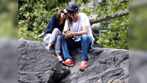 Ashton Kutcher, Mila Kunis engaged?