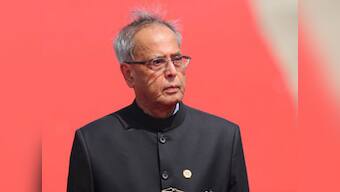 Pranab Mukherjee reaches Johannesburg to attend Mandela's funeral
