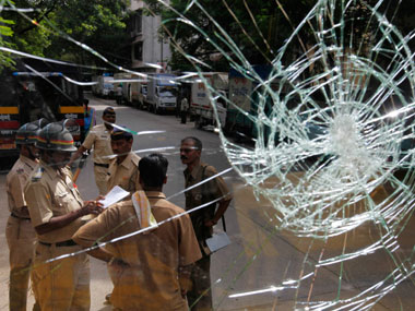 6 kids on excursion, bus driver dead in accident in Osmanabad 6 kids on excursion, bus driver dead in accident in Osmanabad