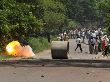 Govt may give Telangana, AP special status under Article 371-D Govt may give Telangana, AP special status under Article 371-D