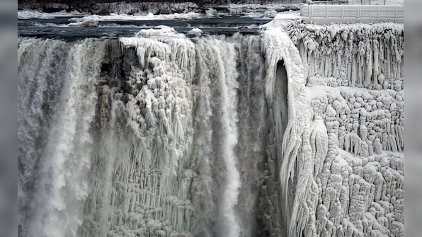 Photos: Niagara Falls literally stopped in its tracks due to US chill