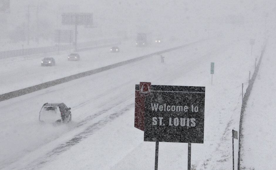 Photos: Cold snap hits USA, knocks out power and travel plans – Firstpost