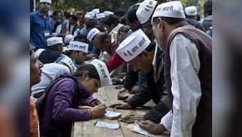 Gujarat minister Anandi Patel's husband Mafat not to join AAP