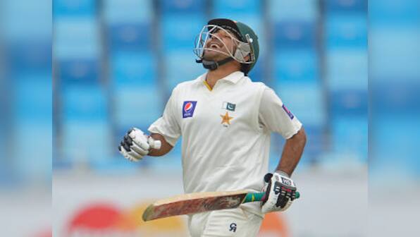 Resilient Ahmed leads Pakistan to 330-7 – Firstpost