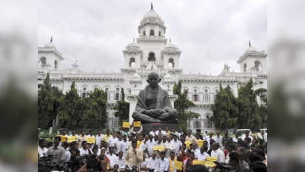 House adjourned twice as Andhra, Telangana supporters refuse to relent