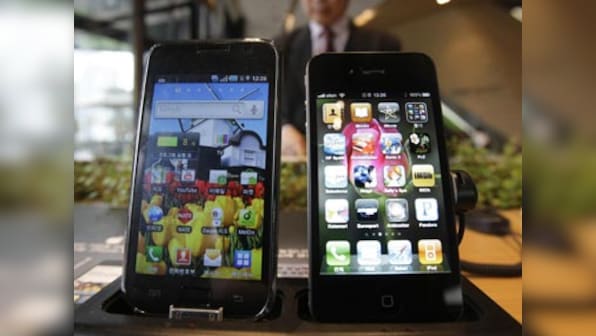 Apple, Samsung agree to court mediation ahead of patent clash