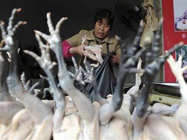 China: Three infected with bird flu virus, one dead