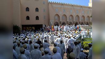 Mumbai: Syedna's final journey begins, lakhs of mourners pay respects