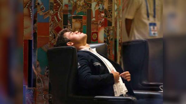 Chess: Magnus Carlsen beats Bill Gates in just 71 seconds