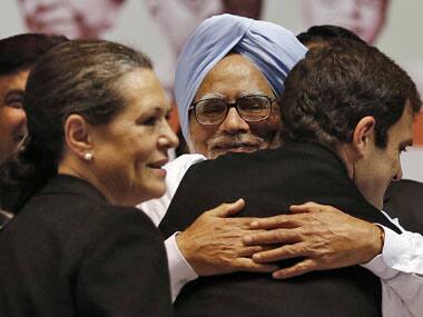 Manmohan Singh with Sonia Gandhi and Rahul Gandhi. Reuters.