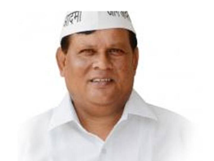 Delhi govt plans schemes for labourers, contract workers