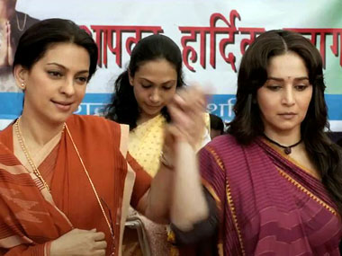 Gulab Gang trailer out: Villain Juhi steals hero Madhuri's thunder Gulab Gang trailer out: Villain Juhi steals hero Madhuri's thunder