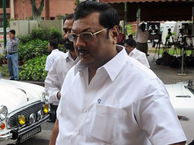 MK Alagiri warns DMK of consequences if it doesn't reinstate him; expelled leader claims party needs to be saved MK Alagiri warns DMK of consequences if it doesn't reinstate him; expelled leader claims party needs to be saved