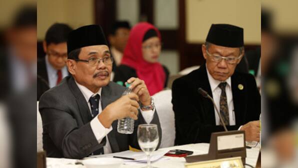 Philippine govt, Muslim rebels begin talks hoping to end rebellion