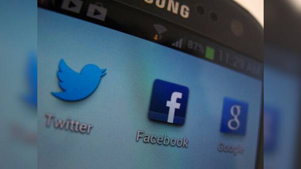 185 mn Indians will access internet on mobiles by June 2014: IAMAI