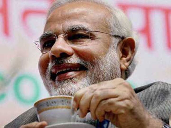 Tea party: Modi plans 'chai pe charcha' meetings across 1,000 tea stalls