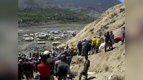 Chopper crashes in central Nepal with seven people aboard; poor weather hampers rescue operations